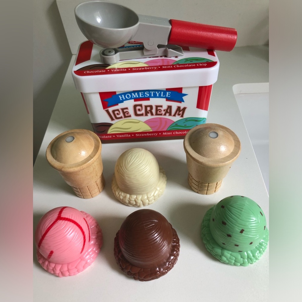 Wooden Homestyle Ice Cream Play Set by Melissa and Dough